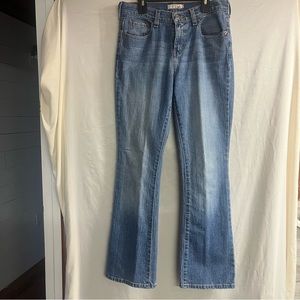 Levi’s 515 bootcut Women's jeans medium wash size 4 S #052178710113